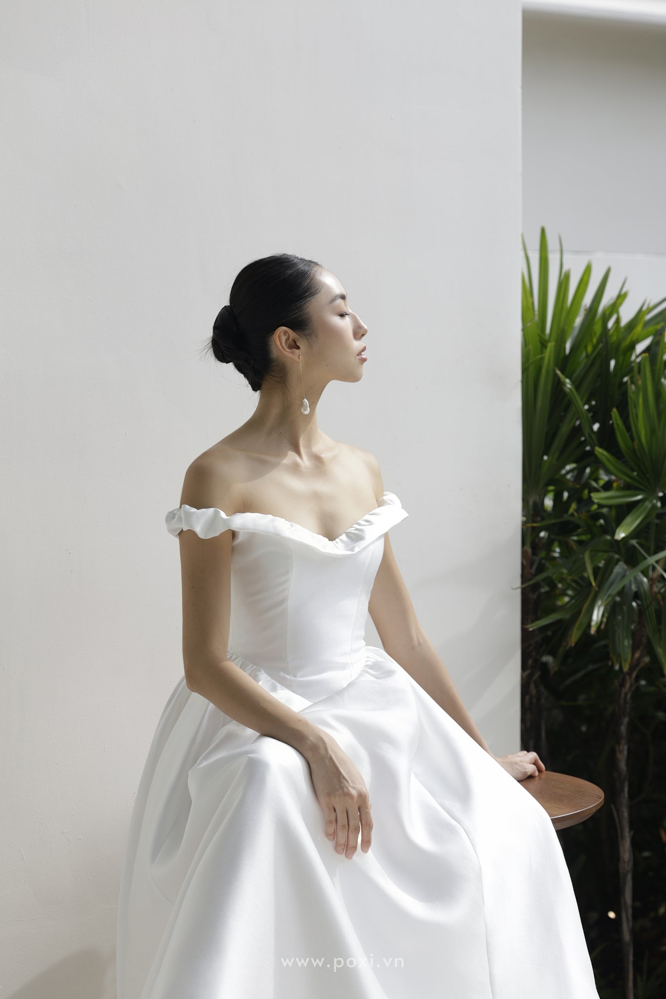 Đầm xòe trễ vai, bèo tay có chun co giãn - D2010