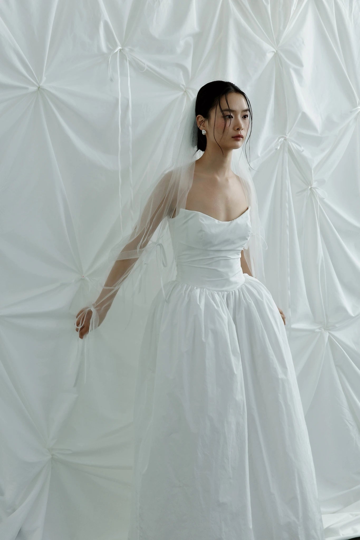 Đầm cúp ngực V váy nhún phồng - D2009