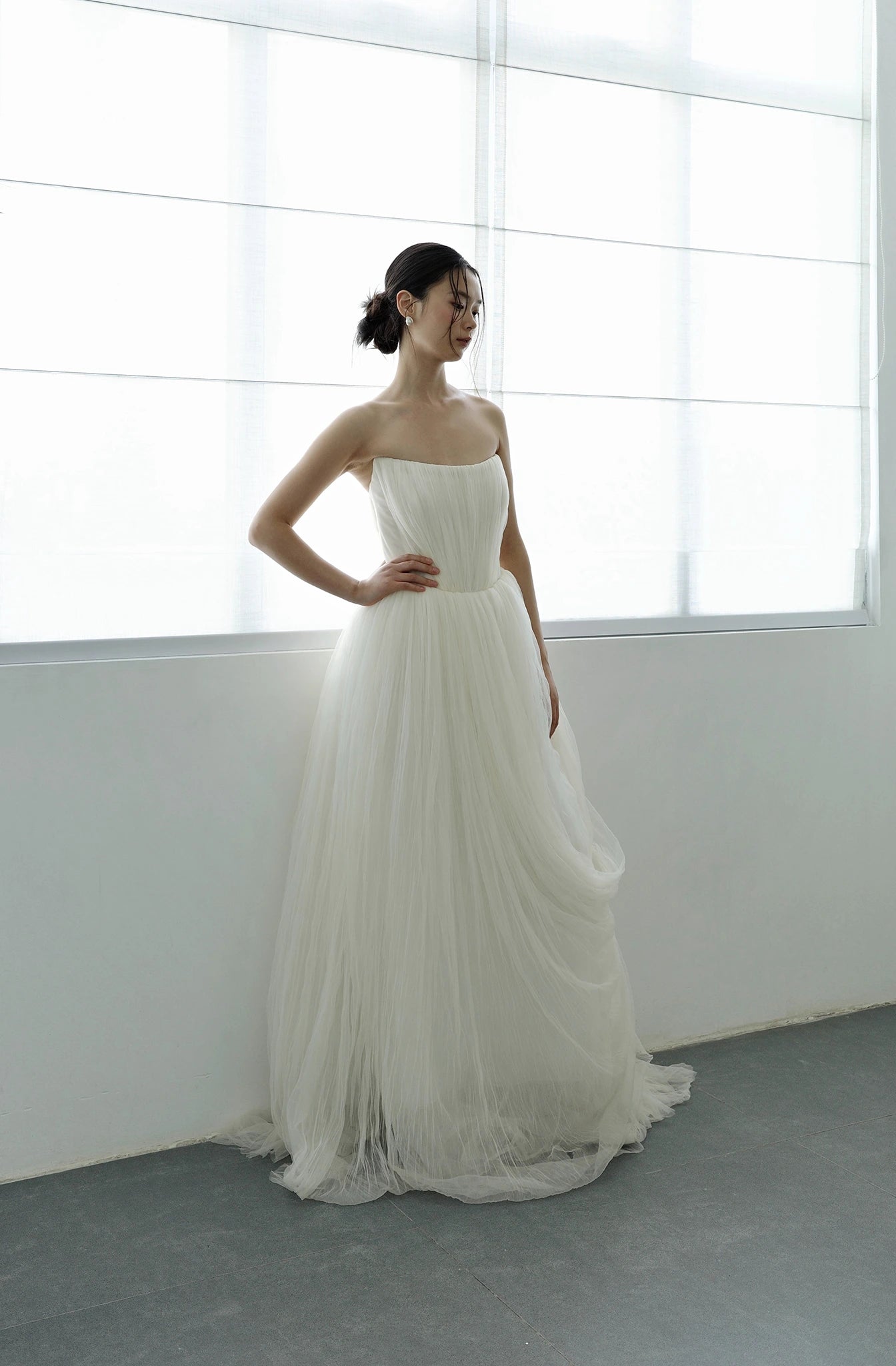 Đầm lưới nhún cúp ngực phối dây vai rời - D2024