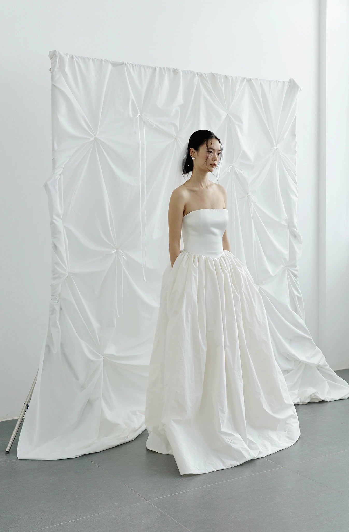 Đầm cúp ngực xòe phồng có túi sườn - D2053